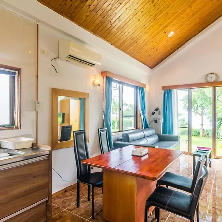 Ishigaki Sunset Cove Hotel Exterior photo