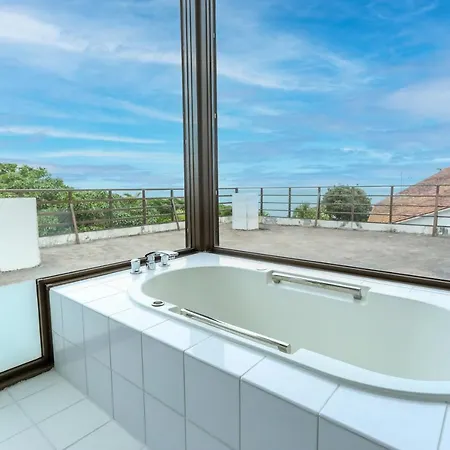 Ishigaki Sunset Cove Hotel Exterior photo