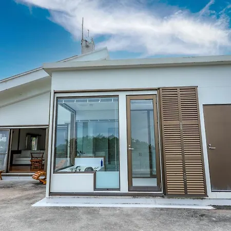 Ishigaki Sunset Cove Hotel Exterior photo